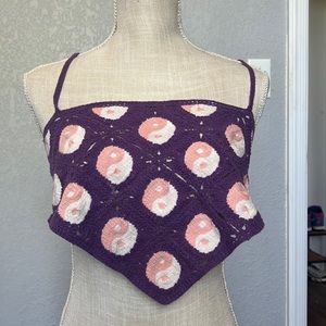 Dolls kill yin Yang crochet top